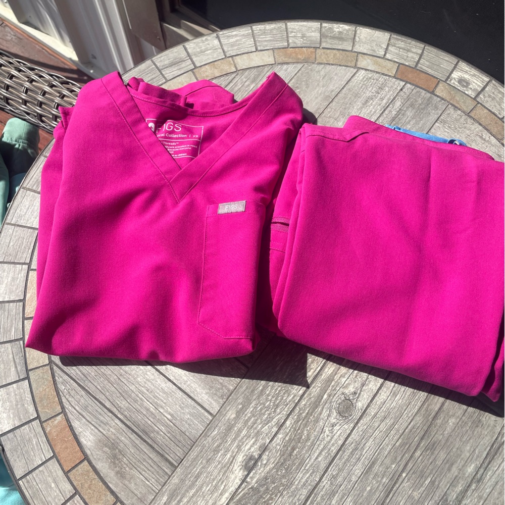 RASPBERRY SORBRT FIG JOGGER SET